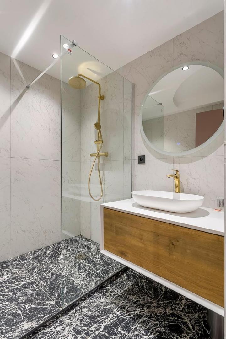 Suite Victor Hugo 1 : Bel Appartement T2 Neuf Ліон Екстер'єр фото